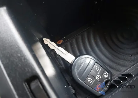 2014 Ford Taurus Sel from USA, damaged, VIN 1FAHP2E82EG128446